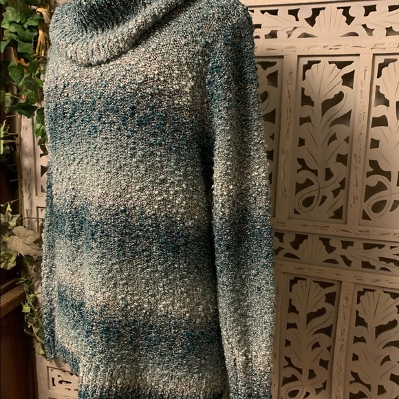 🐋HOST PICK🐋 TURQUOISE BLUE & SILVER COWL NECK SWEATER - Picture 2 of 12